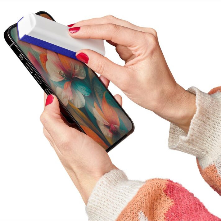 Altitude Slick Sanitising Screen Cleaner with Phone Stand - Image 5