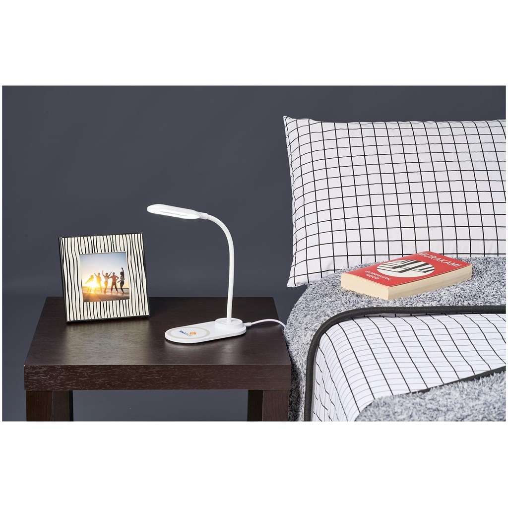 Swiss Cougar Doha Wireless Charger & Desk Lamp - Image 11